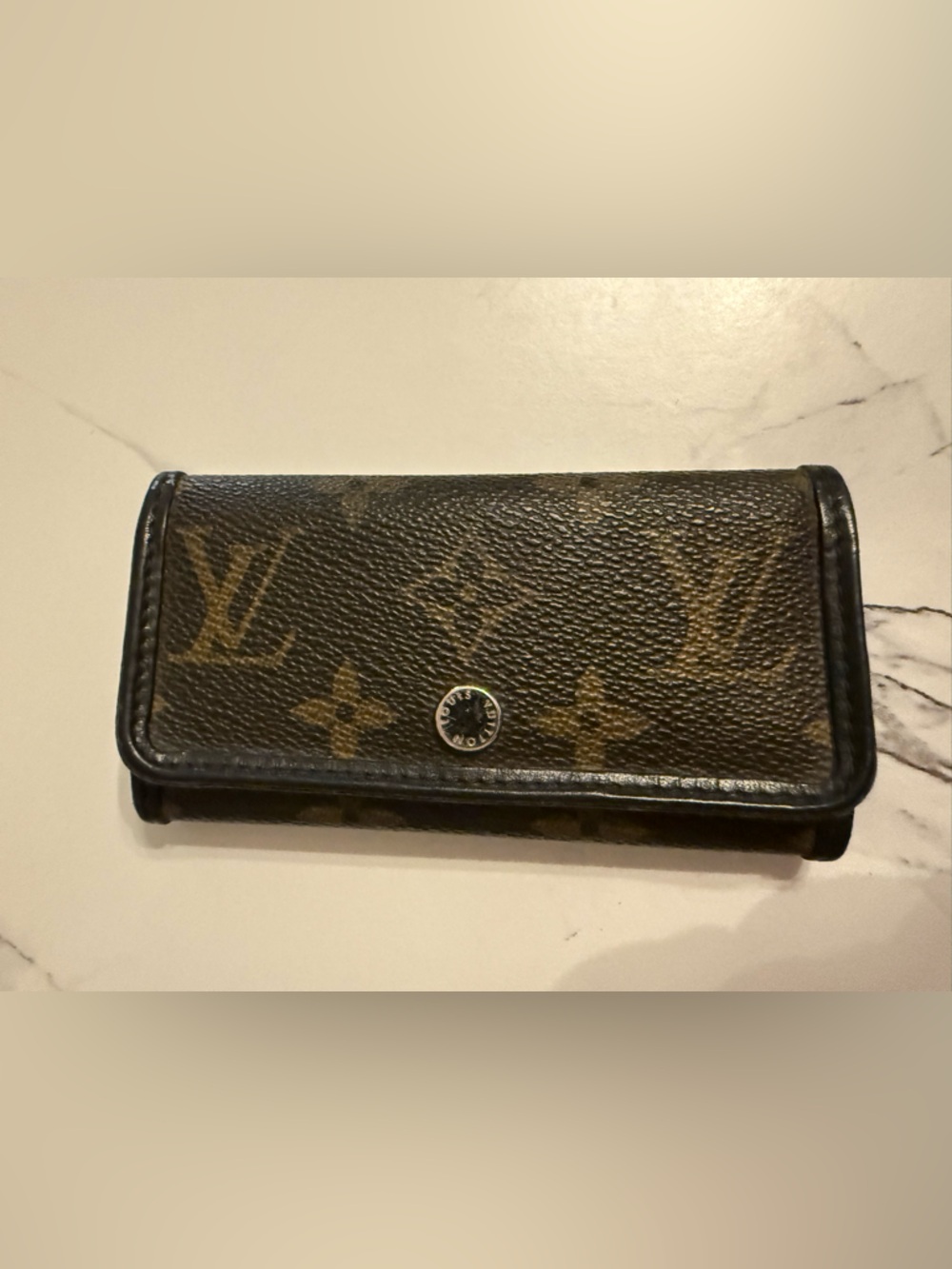 Louis Vuitton 6 Key & Card Holder-Silver